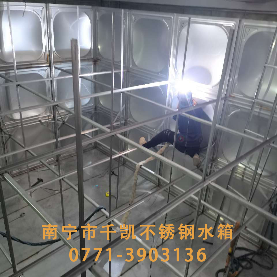 水箱安裝 (1)